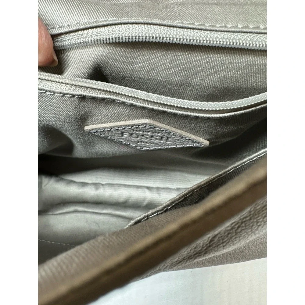 Fossil Pebbled Leather Crossbody Bag Gray Adjustable Strap